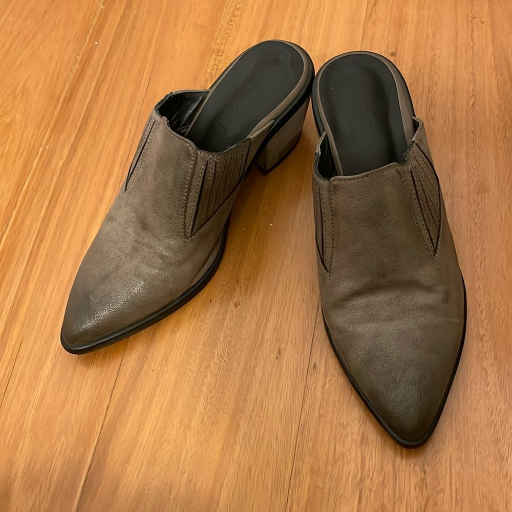 Leather heeled mules